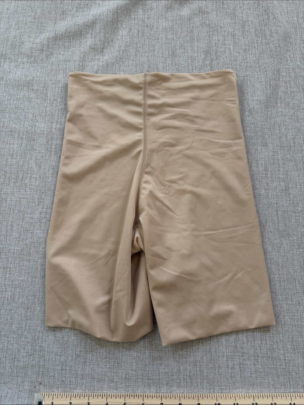 Spanx Shaping High Waist Shorts size Medium Mid Thigh Shaper nude Tummy Control - Picture 3 of 8